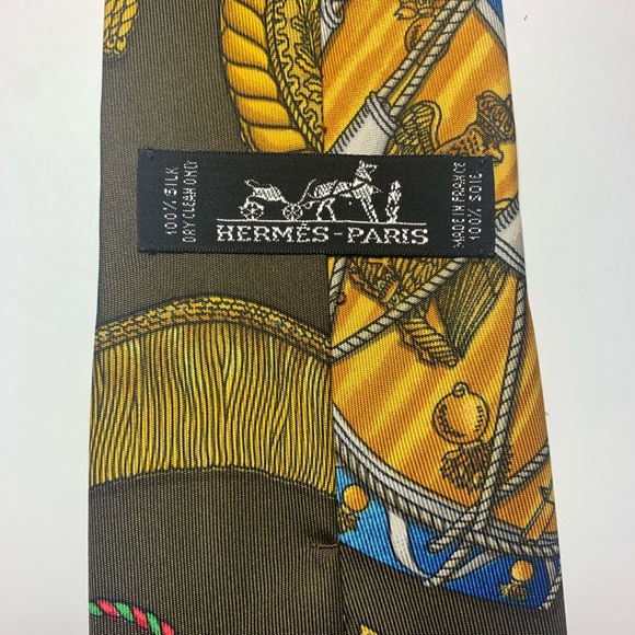 Hermes’ Silk Necktie - Picture 2 of 3